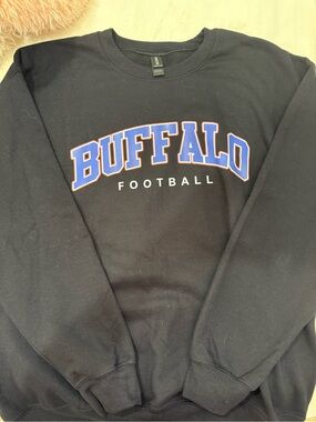 Gildan Buffalo Football Crewneck Large (Black)